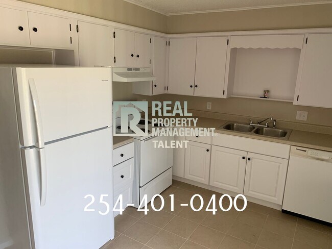 2214 Saulsbury Dr Unidad D