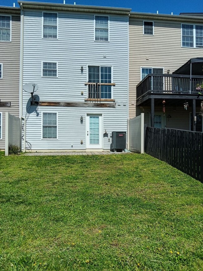 3 Bedroom Townhome in Martinsburg Townhome Rental in Martinsburg WV