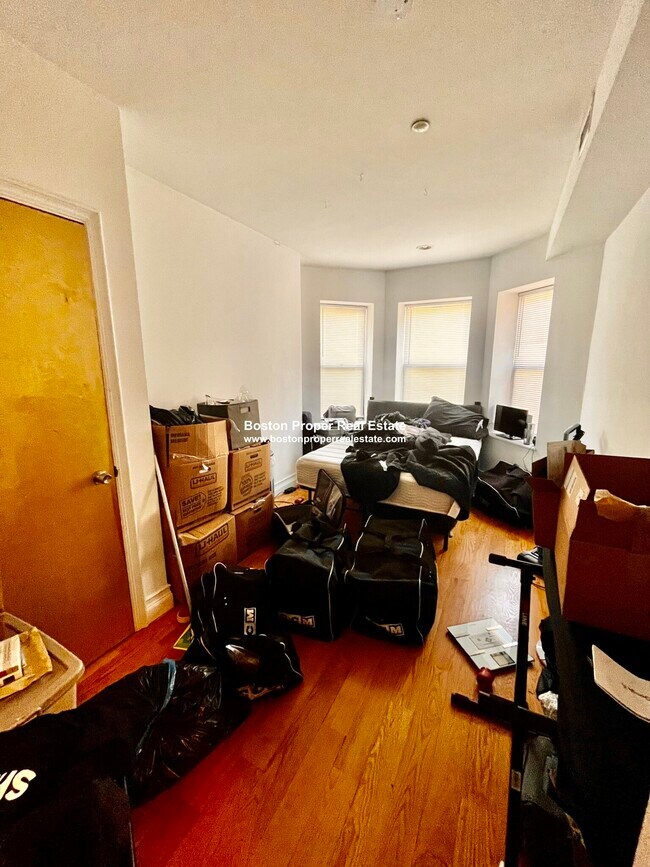 Photo - 64 Louis Prang St Unit 3