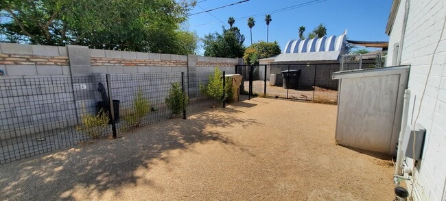 Photo - 1401 E Hubbell St