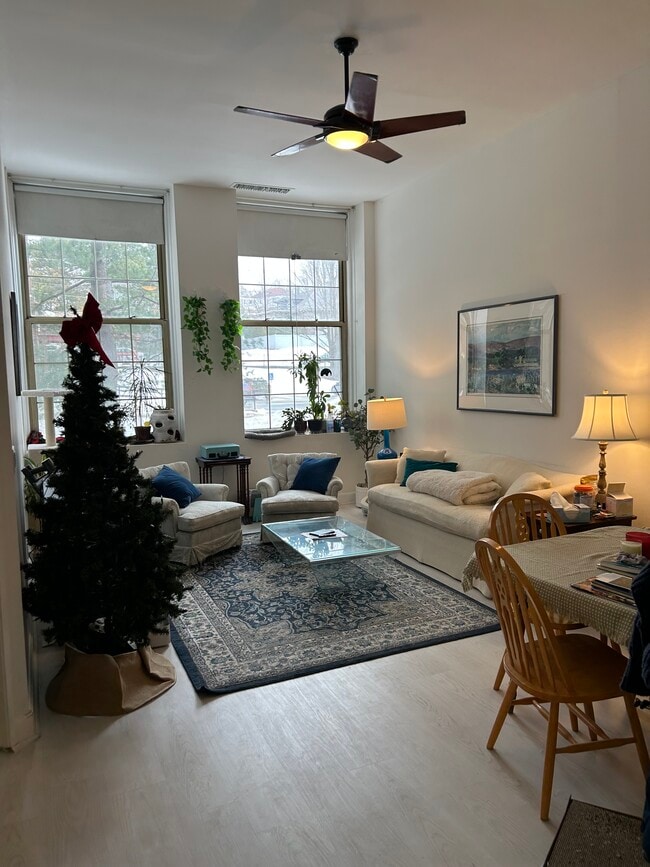 Photo - 48 Forest St Unidad 106