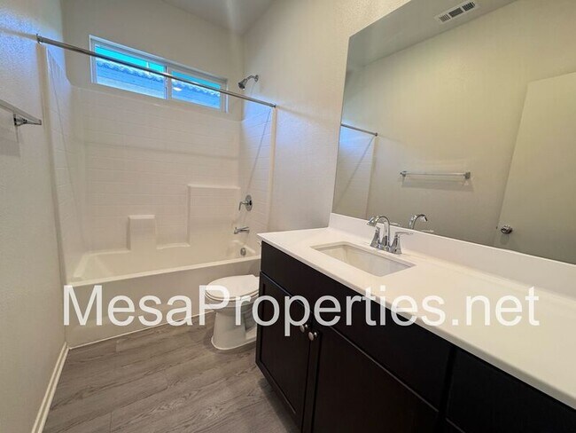 Photo - 11784 Ginger St