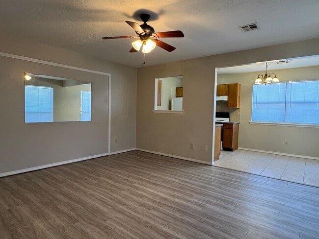 Photo - 2514 SW B Ave