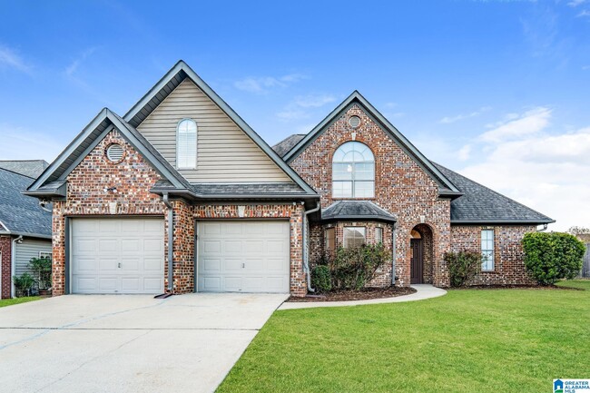 Photo - 304 Oakwell Cir