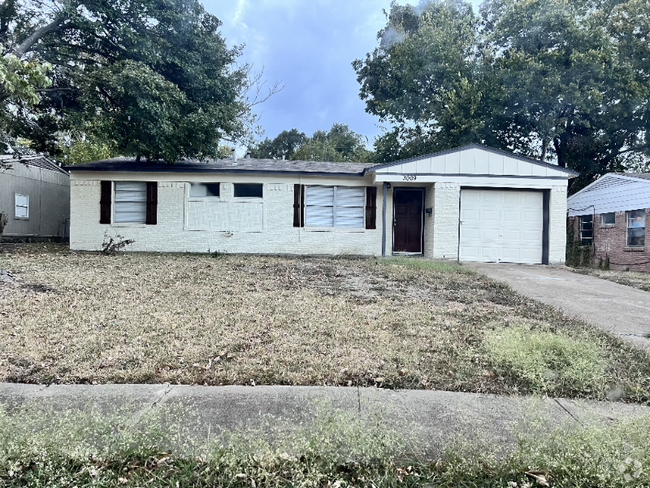 Building Photo - 3009 Albany Dr Rental