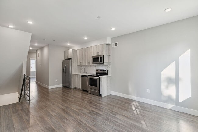 Photo - 1845 A St Unit A