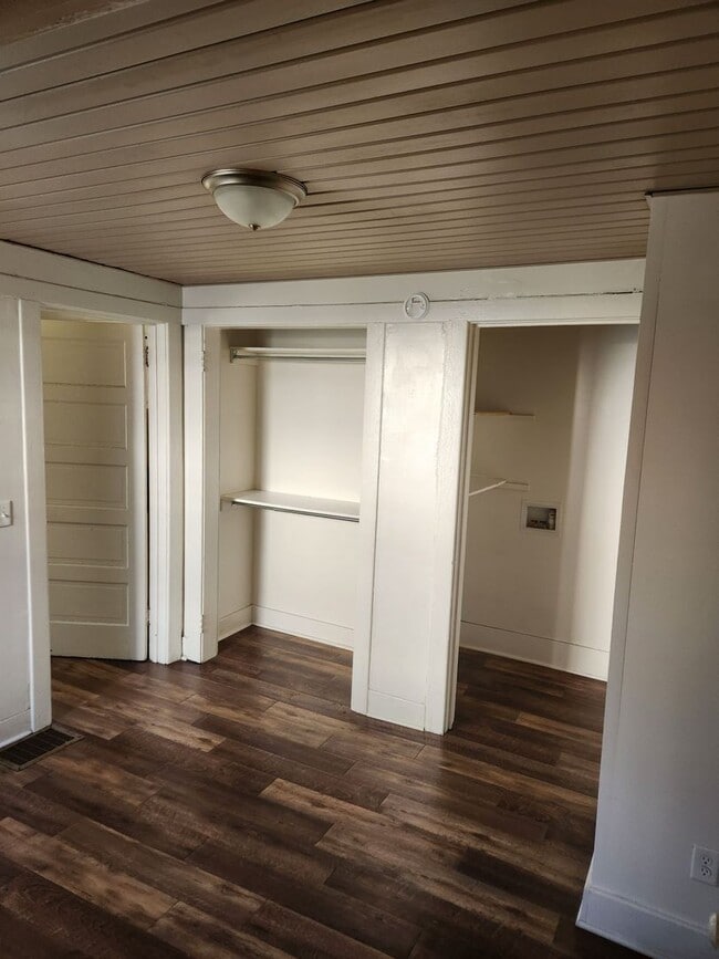 Photo - Broadway Triplex Unit 1109 Maple