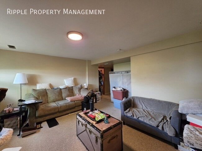 Photo - COZY 1-BED, 1-BATH BASEMENT SUITE | PRIVATE ENTRY | DESIRABLE ALTADORE LOCATION