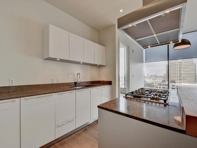 Photo - 210 Lavaca St Unit 1810