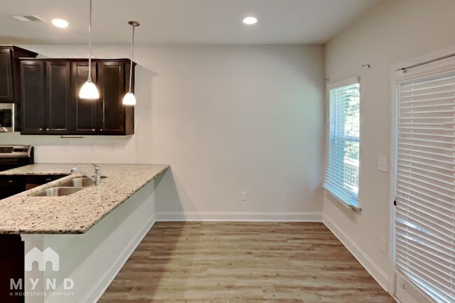 10170 Benton Woods Dr