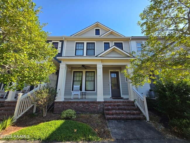 Building Photo - 208 Traditions Dr