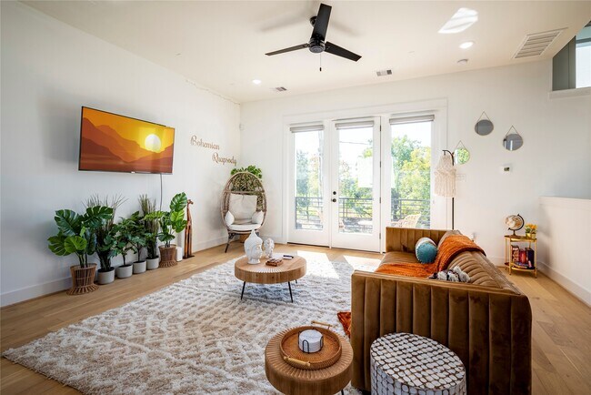 Photo - 2721 Rosalie St