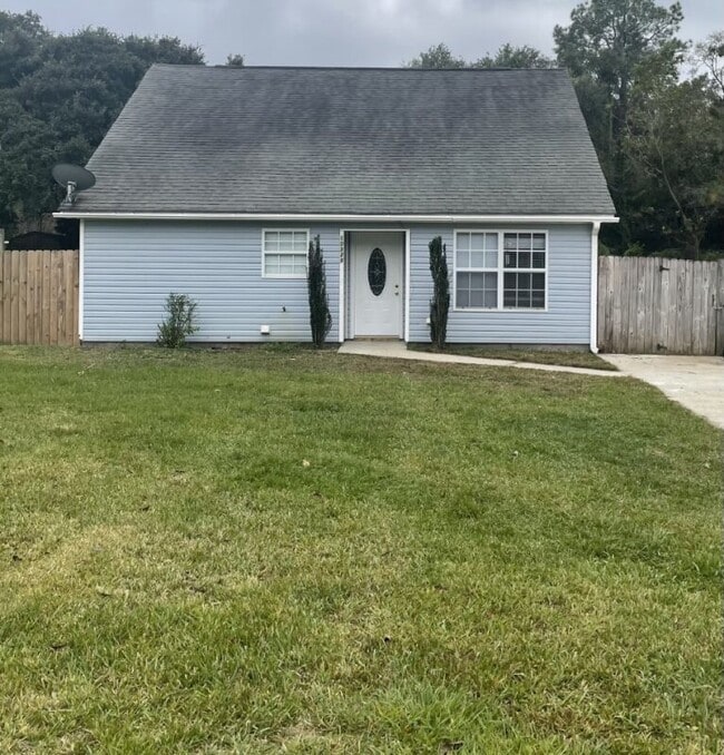 Building Photo - 10323 Daisy Vestry Rd