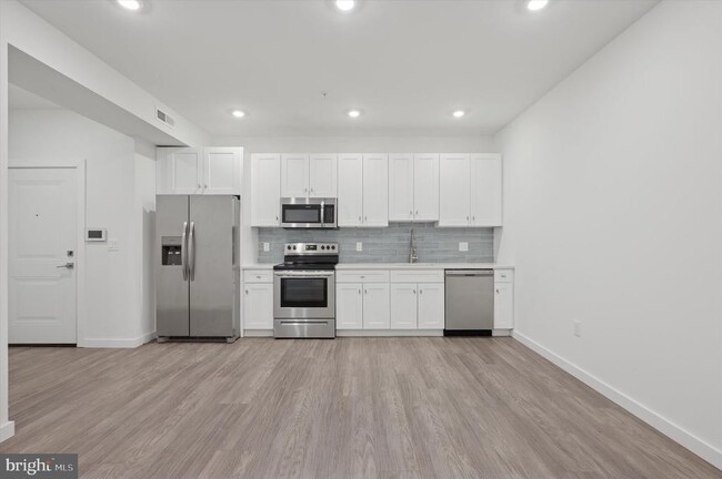 Photo - 1617 Ridge Ave Unit I