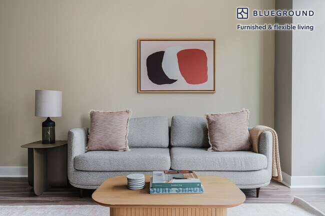 Photo - 4800 Auburn Ave Unidad FL14-ID971