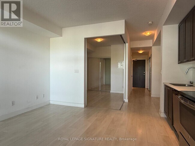 Photo - 50 Bruyeres Mews Unit 305