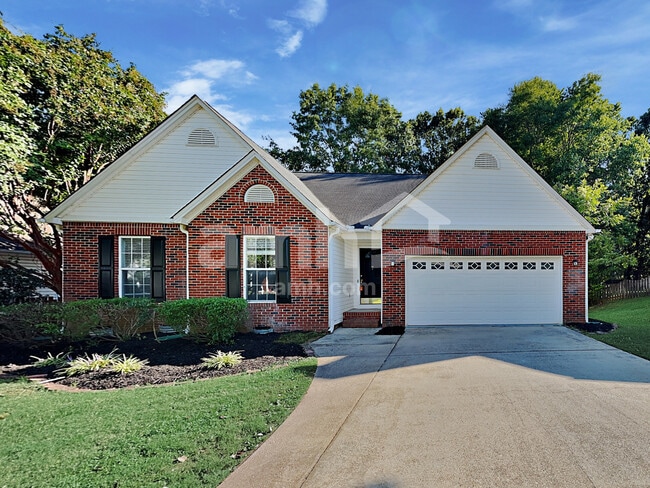 Building Photo - 7 Hazeltine Ct Rental