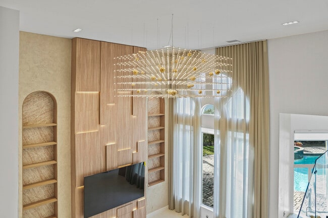 Photo - 3201 E Stonebrook Cir