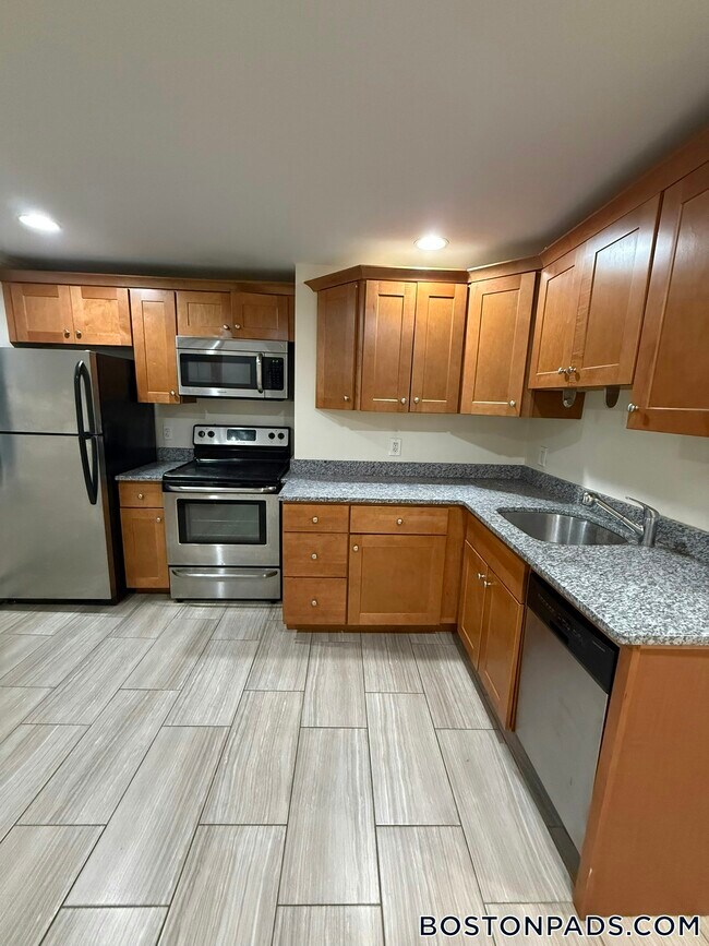 Photo - 234 Lexington St Unidad 1