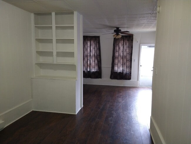 Photo - 2942 Rorer St