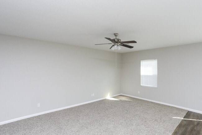 Photo - 7015 London Fog Dr