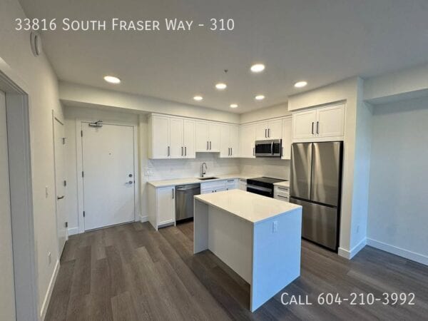 Building Photo - Downtown Abbotsford – Like New 1 Bed Unit 310
