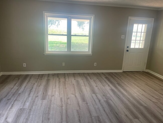 Photo - 2140 Lower Brownsville Rd