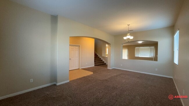 Photo - Splendid 5 Bedroom Off Westside Parkway!