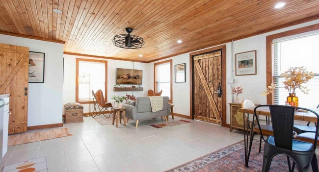 Photo - 227 S Hudson St Unidad SI ID1502052P