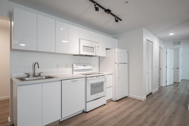 Photo - Summer Lake Villas, LLC