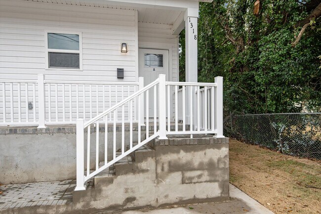 Photo - 1318 House St Unit 1318 House Street A