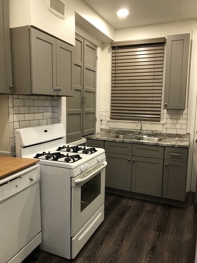 Photo - 513 Atlantic Ave Townhome