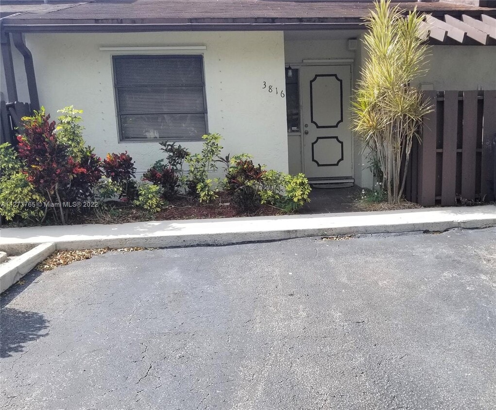 Photo - 3816 SW 69th Way (Miramar, FL)