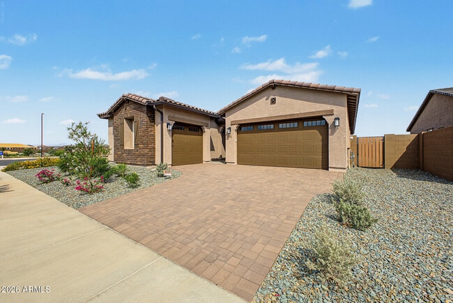 9654 W Mitchell Dr
