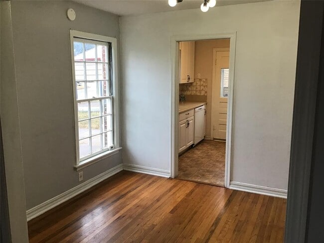 Photo - 2108 NW 35th St