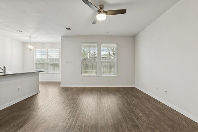 Photo - 1200 10th St