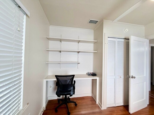 Photo - 2036 NW 31st Ave