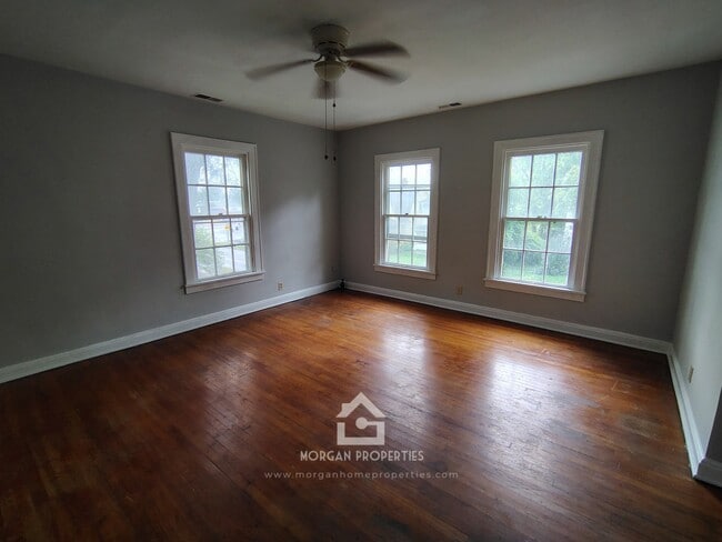 Photo - 130 W 5th St Unit 130