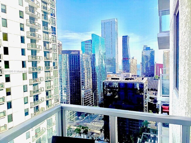Photo - 1050 Brickell Ave Unit 2808