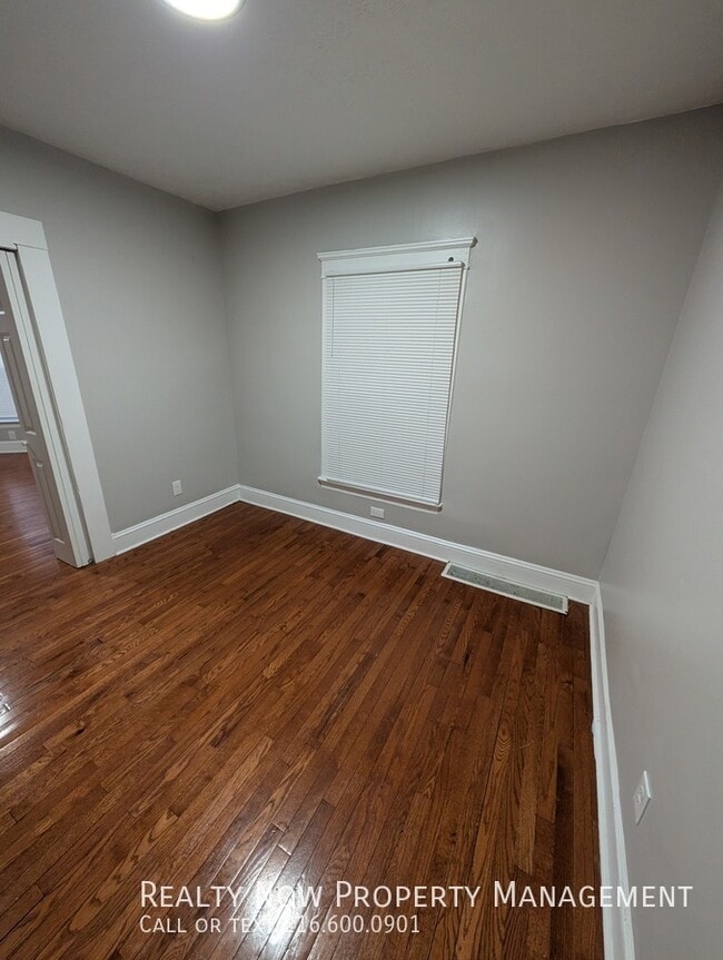 Photo - 1434 W 112th St Unit 2