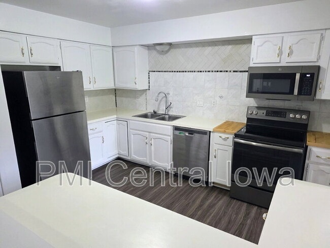 Photo - 1100 50th St Unit 1102