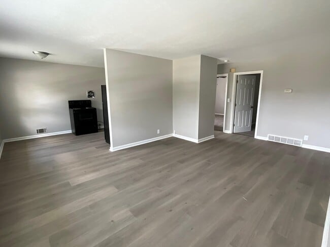 2013 Terril Ln Unit 3