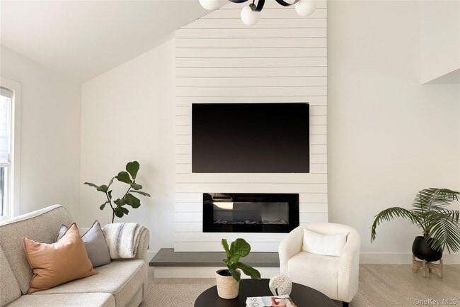 Photo - 121 Ponquogue Ave