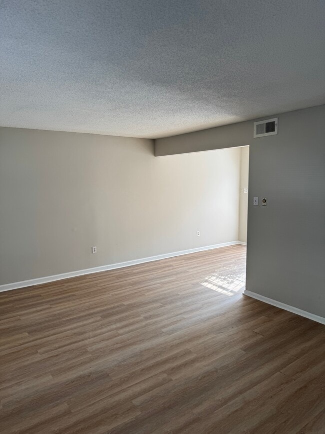 Photo - 3053 St Cloud Pl Unit 50