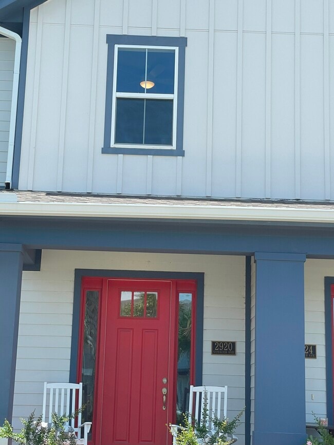 Photo - 2920 Voyager Ave
