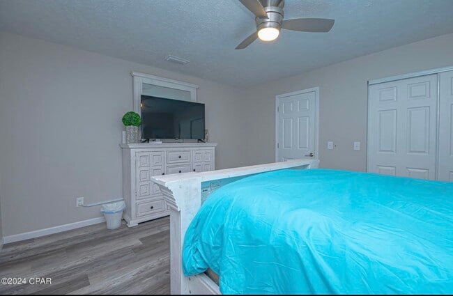 Photo - 2712 Banyan St