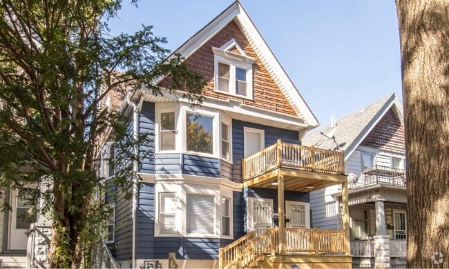 Building Photo - 3253-3255 N Buffum St Unit Upper Rental