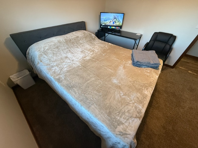 Photo - 1311 Camelot Dr