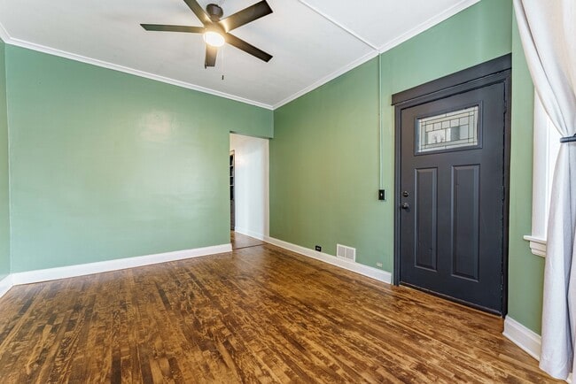 2636 Ridgeland Ave