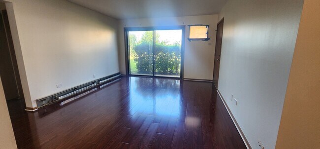 Photo - 9290 Hamilton Ct Unidad D Rental